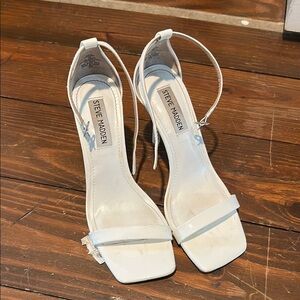 Steve Madden White Strappy Heels 7M